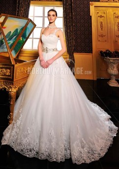 Robe de mariée 2016 princesse perles épaule asymétrique 