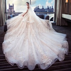 Robe de mariée princesse épaule dégagée robe de mariage luxe
