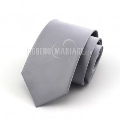 Grise argenté cravate de mariée en largeur de 8cm