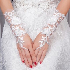 Gants de mariée en dentelle ornée de fleurs Gants avec lacet