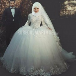 Robe de mariée musulmane sur mesure A LA MAIN Y compris le voile et le foulard musulman