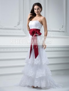 Sans bretelle robe de mariée pas chère moderne dentelle multi-couches ceinture