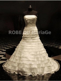 Robe de mariée romantique multi-couches sans bretelle organza A-ligne