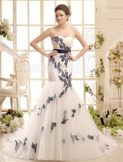 Sirène cou applique sweep brides robe de mariée en couleur appliques 