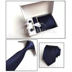 Cinq-pièces, y compris Cravate,Pochette,Pinces à cravate et 2 Boutons