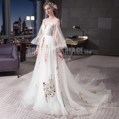 Robe de mariée féerique 2019 robe du mariage décorée avec broderies pas cher