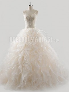Col en V robe de mariée princesse 2016 bretelle fines en organza frou-frou