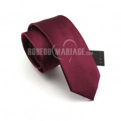 Couleur bordeaux cravate en largeur de 7cm pour les hommes