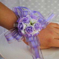 Magnifique poignet de mariée faites à la mains 